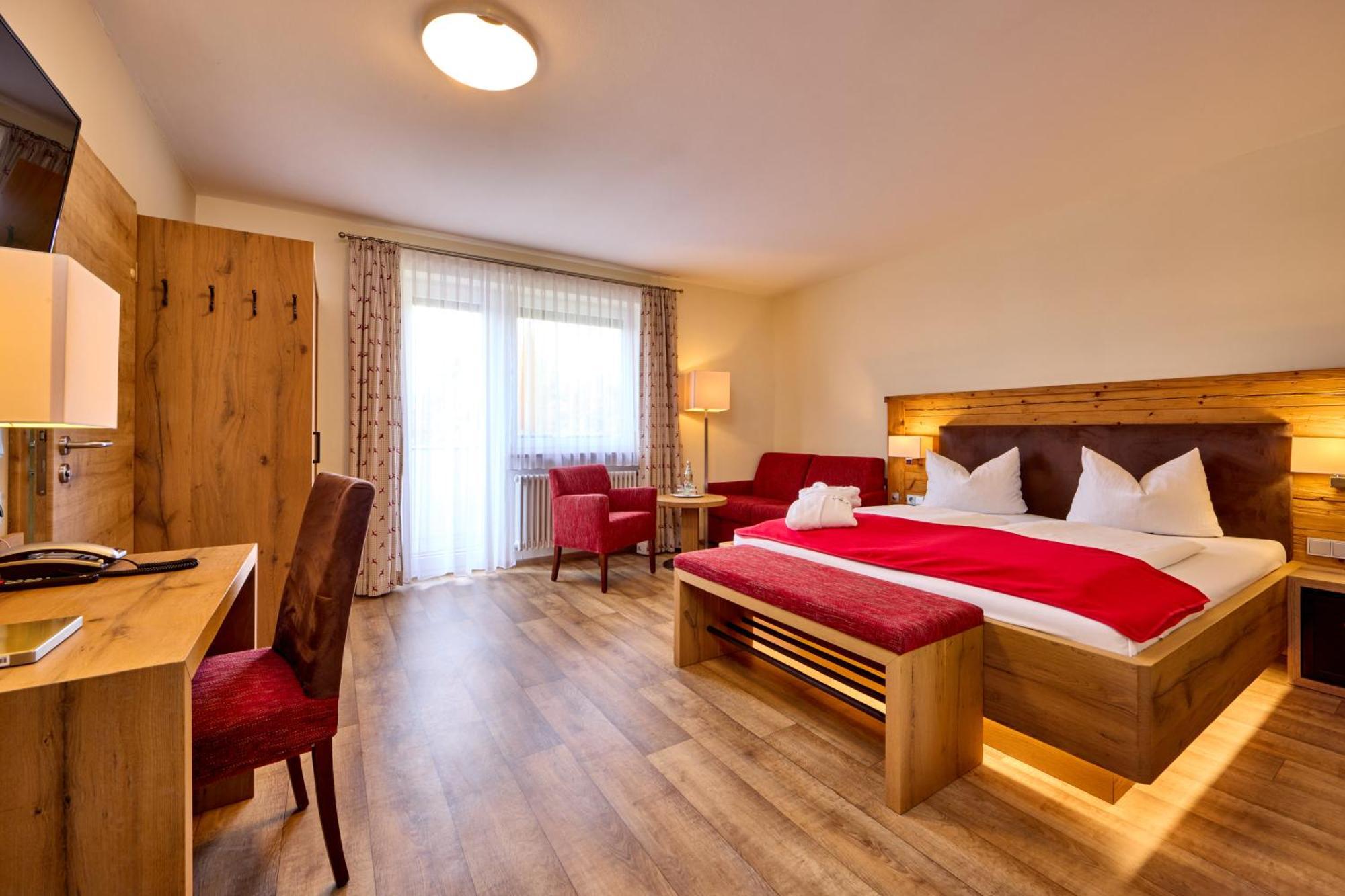 Aura-Hotel Saulgrub מראה חיצוני תמונה